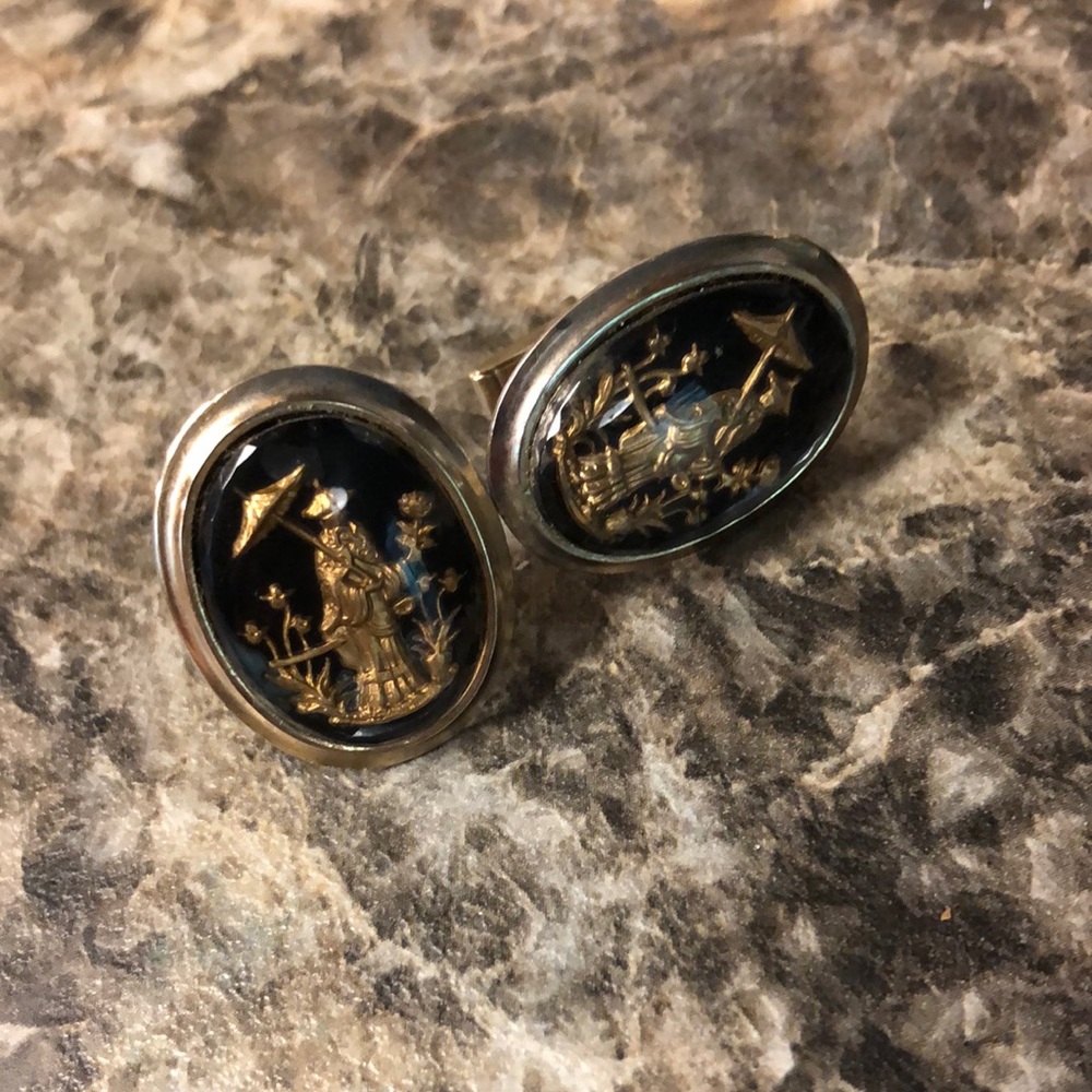 Vintage Chinese person carrying an umbrella cufflinks